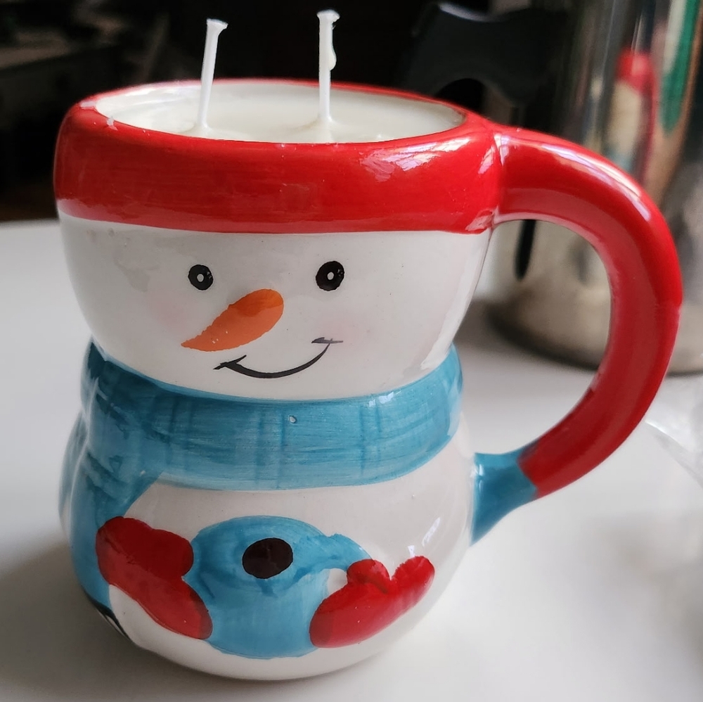 Snowman candle 'n' cup, hand poured soy wax